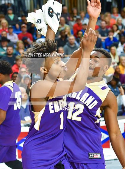 Thumbnail 3 in England vs Clarendon (AAA 2A Final) photogallery.