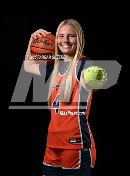 Thumbnail 2 in Bridgeland (Team & Individual) photogallery.