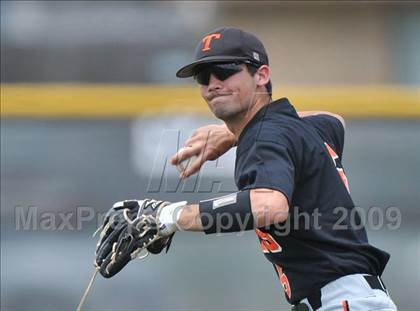 Thumbnail 3 in Texas vs. Poteet (Class 4A Region II Quarterfinals) photogallery.