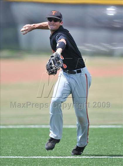 Thumbnail 2 in Texas vs. Poteet (Class 4A Region II Quarterfinals) photogallery.