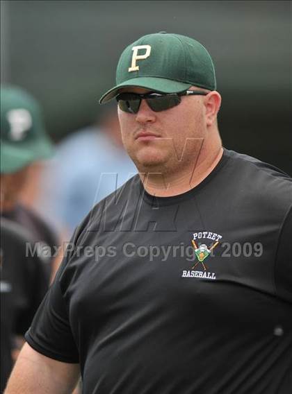 Thumbnail 1 in Texas vs. Poteet (Class 4A Region II Quarterfinals) photogallery.