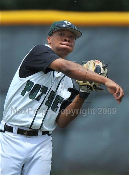 Thumbnail 2 in Texas vs. Poteet (Class 4A Region II Quarterfinals) photogallery.