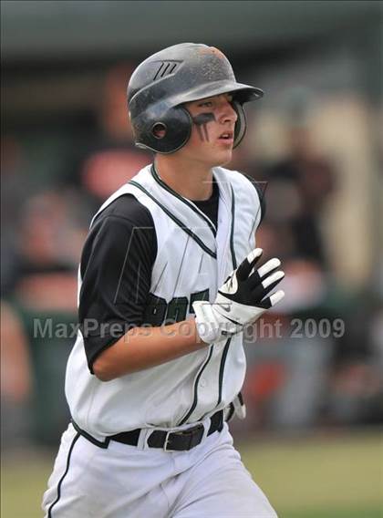 Thumbnail 2 in Texas vs. Poteet (Class 4A Region II Quarterfinals) photogallery.