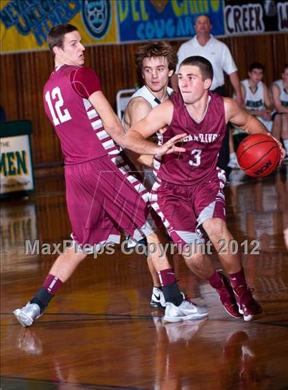 Thumbnail 2 in Nevada Union vs. Bear River (Kendall Arnett) photogallery.