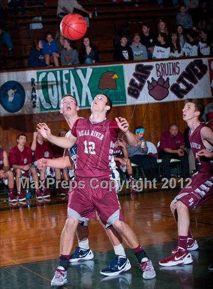 Thumbnail 2 in Nevada Union vs. Bear River (Kendall Arnett) photogallery.