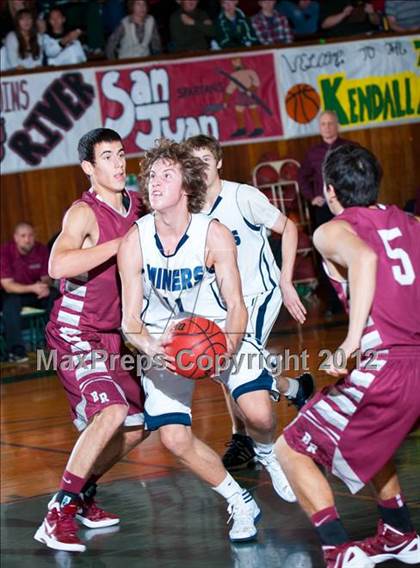 Thumbnail 1 in Nevada Union vs. Bear River (Kendall Arnett) photogallery.