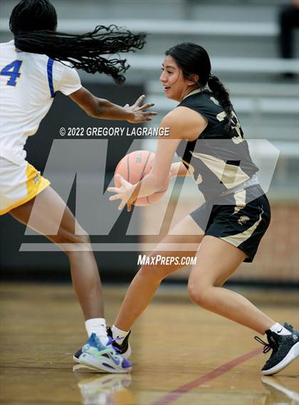 Thumbnail 1 in Amarillo vs North Little Rock photogallery.