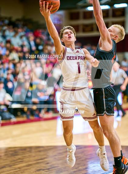 Thumbnail 3 in La Porte vs. Deer Park (McDonald's Texas Invitational) photogallery.