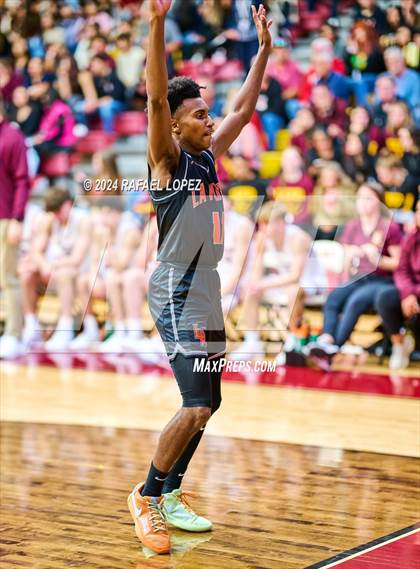 Thumbnail 2 in La Porte vs. Deer Park (McDonald's Texas Invitational) photogallery.