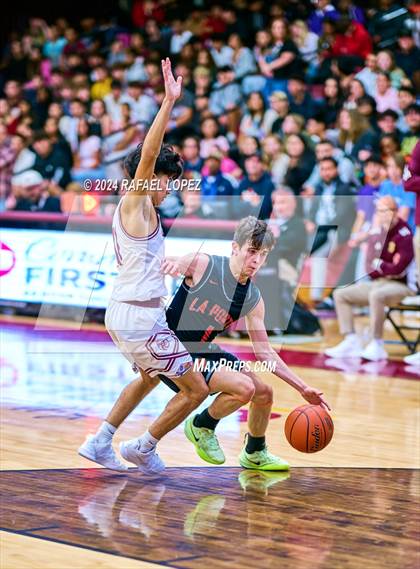 Thumbnail 1 in La Porte vs. Deer Park (McDonald's Texas Invitational) photogallery.