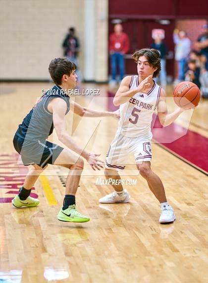 Thumbnail 1 in La Porte vs. Deer Park (McDonald's Texas Invitational) photogallery.