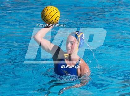 Thumbnail 2 in Agoura vs San Clemente photogallery.