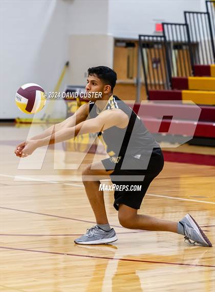Thumbnail 2 in Westfield @ Oakton (Concorde District Quarterfinal) photogallery.