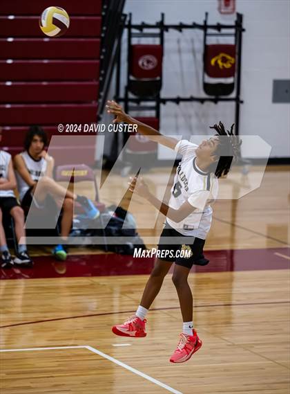 Thumbnail 2 in Westfield @ Oakton (Concorde District Quarterfinal) photogallery.
