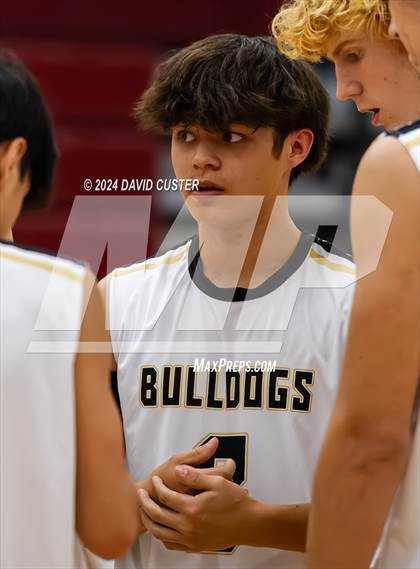 Thumbnail 2 in Westfield @ Oakton (Concorde District Quarterfinal) photogallery.