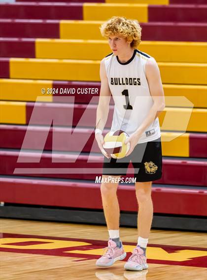 Thumbnail 2 in Westfield @ Oakton (Concorde District Quarterfinal) photogallery.