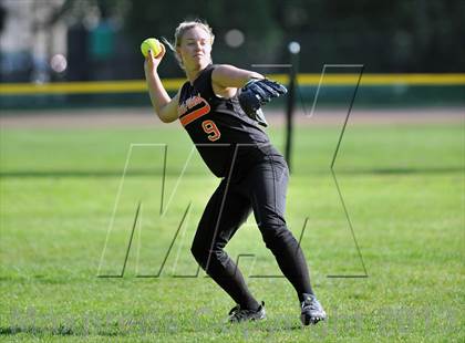Thumbnail 3 in White Plains @ Scarsdale photogallery.