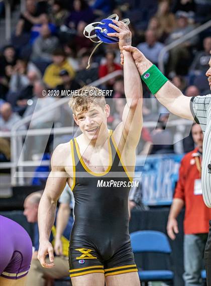 Thumbnail 3 in NYSPHSAA Wrestling D2 Semi Finals (99lbs to 145lbs) photogallery.