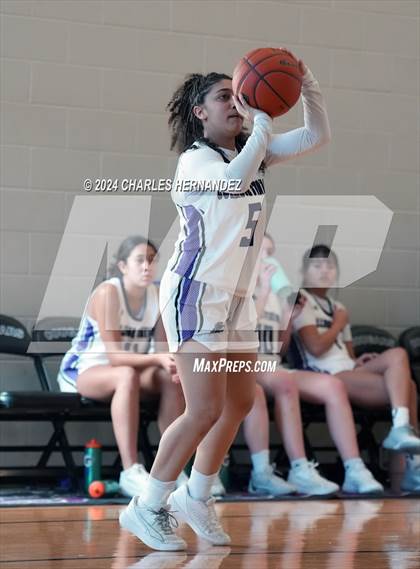 Thumbnail 3 in Beaumont United vs. College Station (Aggieland Invitational) photogallery.