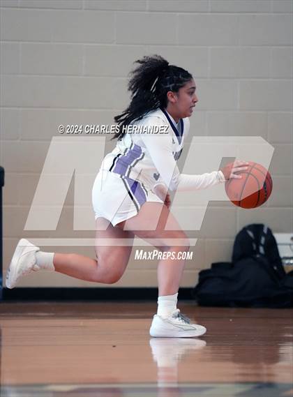 Thumbnail 3 in Beaumont United vs. College Station (Aggieland Invitational) photogallery.