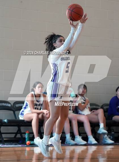 Thumbnail 2 in Beaumont United vs. College Station (Aggieland Invitational) photogallery.
