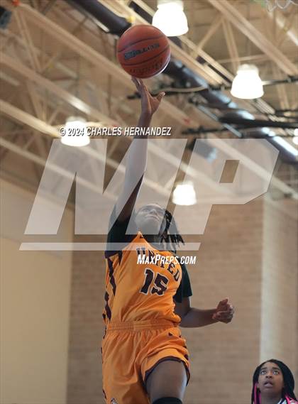 Thumbnail 3 in Beaumont United vs. College Station (Aggieland Invitational) photogallery.