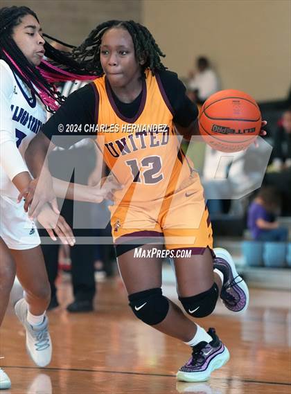 Thumbnail 2 in Beaumont United vs. College Station (Aggieland Invitational) photogallery.