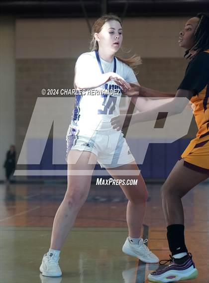 Thumbnail 3 in Beaumont United vs. College Station (Aggieland Invitational) photogallery.