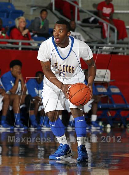 Thumbnail 1 in Carroll vs. Berkner (Thanksgiving Hoopfest) photogallery.