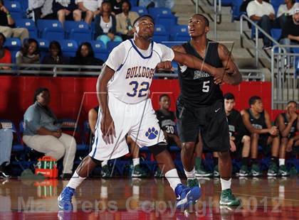 Thumbnail 2 in Carroll vs. Berkner (Thanksgiving Hoopfest) photogallery.