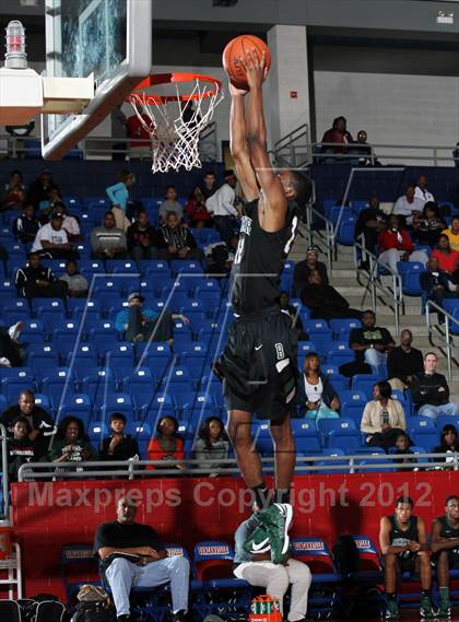 Thumbnail 2 in Carroll vs. Berkner (Thanksgiving Hoopfest) photogallery.