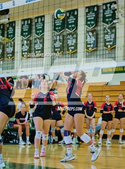 Thumbnail 1 in La Jolla vs San Marcos (Santa Barbara Tournament of Champions) photogallery.