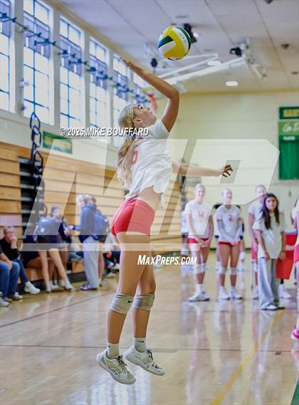 Thumbnail 2 in La Jolla vs San Marcos (Santa Barbara Tournament of Champions) photogallery.