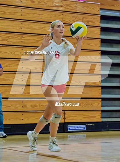 Thumbnail 3 in La Jolla vs San Marcos (Santa Barbara Tournament of Champions) photogallery.