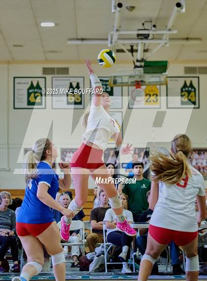 Thumbnail 2 in La Jolla vs San Marcos (Santa Barbara Tournament of Champions) photogallery.