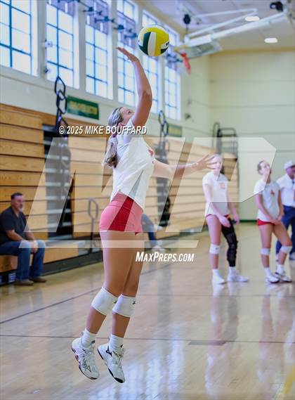 Thumbnail 1 in La Jolla vs San Marcos (Santa Barbara Tournament of Champions) photogallery.
