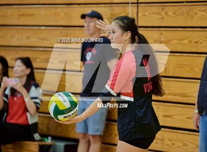 Thumbnail 2 in La Jolla vs San Marcos (Santa Barbara Tournament of Champions) photogallery.