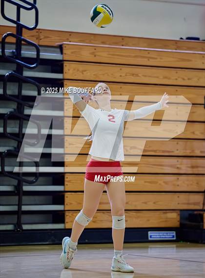 Thumbnail 3 in La Jolla vs San Marcos (Santa Barbara Tournament of Champions) photogallery.