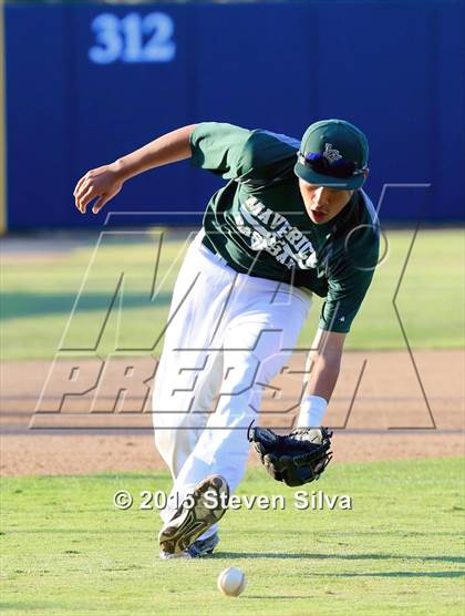 Thumbnail 2 in La Costa Canyon vs. Rancho Bernardo (CIF SDS Open Division Final) photogallery.