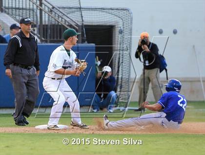 Thumbnail 3 in La Costa Canyon vs. Rancho Bernardo (CIF SDS Open Division Final) photogallery.