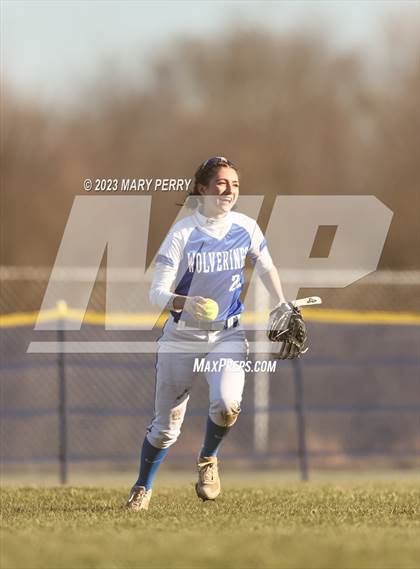 Thumbnail 1 in Shenango @ Ellwood City photogallery.