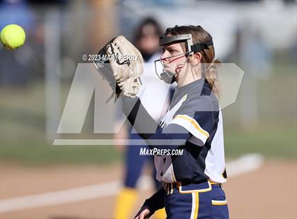 Thumbnail 1 in Shenango @ Ellwood City photogallery.