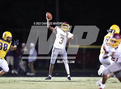 Thumbnail 3 in Lumberton @ Cape Fear photogallery.