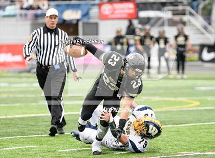 Thumbnail 3 in Southern Columbia Area vs. Wilmington Area (PIAA Class 2A Final) photogallery.