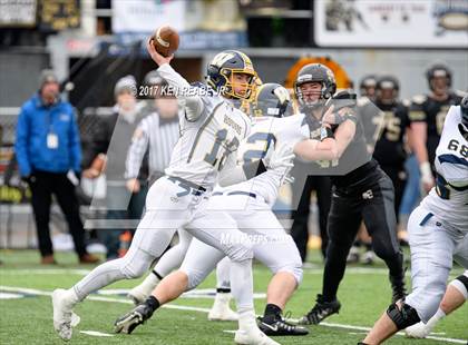 Thumbnail 1 in Southern Columbia Area vs. Wilmington Area (PIAA Class 2A Final) photogallery.