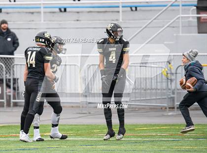 Thumbnail 1 in Southern Columbia Area vs. Wilmington Area (PIAA Class 2A Final) photogallery.