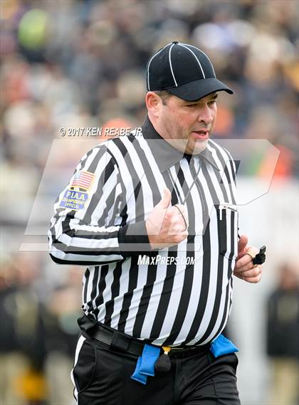Thumbnail 2 in Southern Columbia Area vs. Wilmington Area (PIAA Class 2A Final) photogallery.