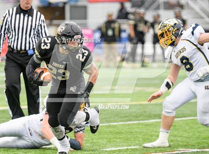 Thumbnail 1 in Southern Columbia Area vs. Wilmington Area (PIAA Class 2A Final) photogallery.