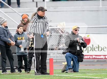 Thumbnail 1 in Southern Columbia Area vs. Wilmington Area (PIAA Class 2A Final) photogallery.