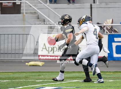 Thumbnail 3 in Southern Columbia Area vs. Wilmington Area (PIAA Class 2A Final) photogallery.